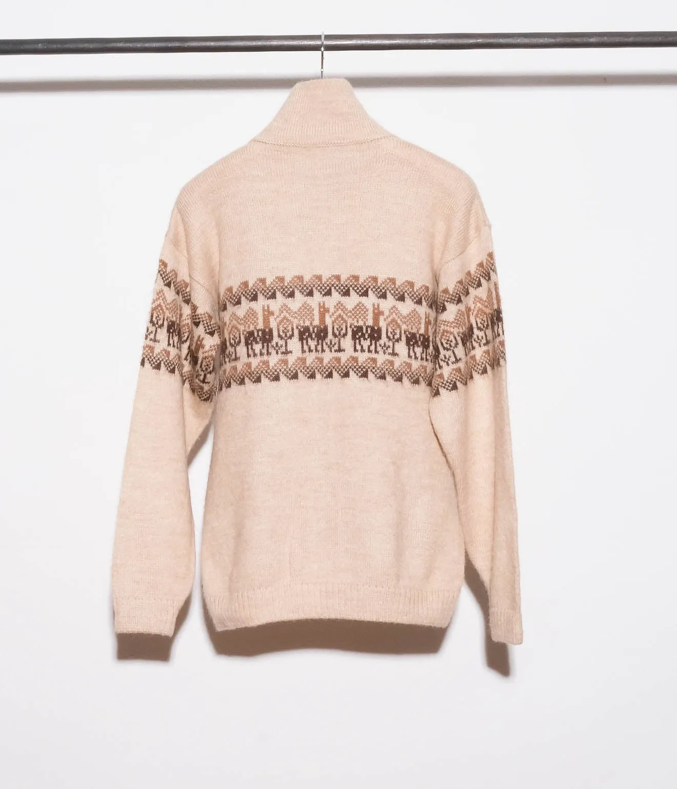 Alpaca Pattern Zip Sweaters (Beige)
