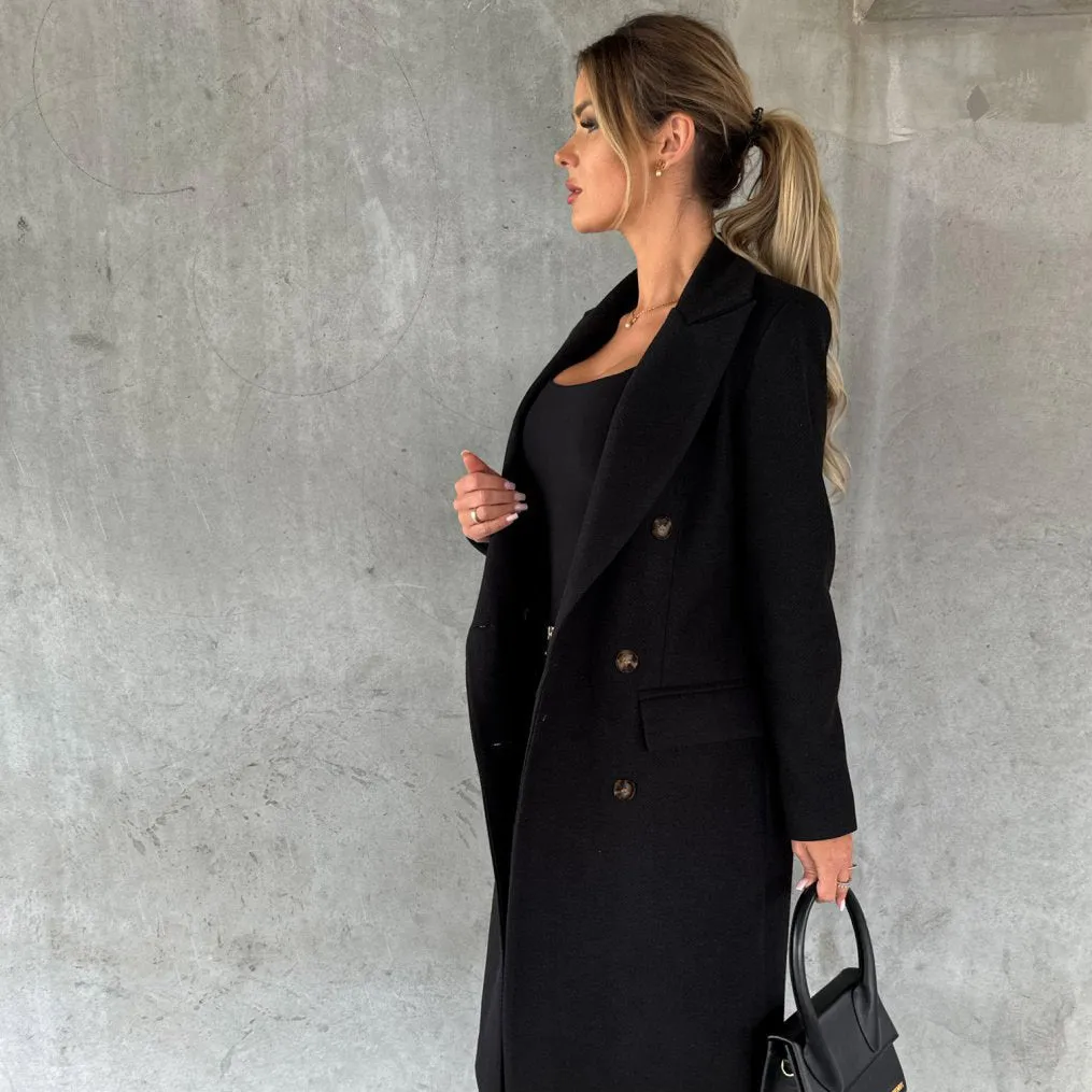 Chic Lapel Woolen Coat – Stylish & Warm Outerwear for Trendsetters
