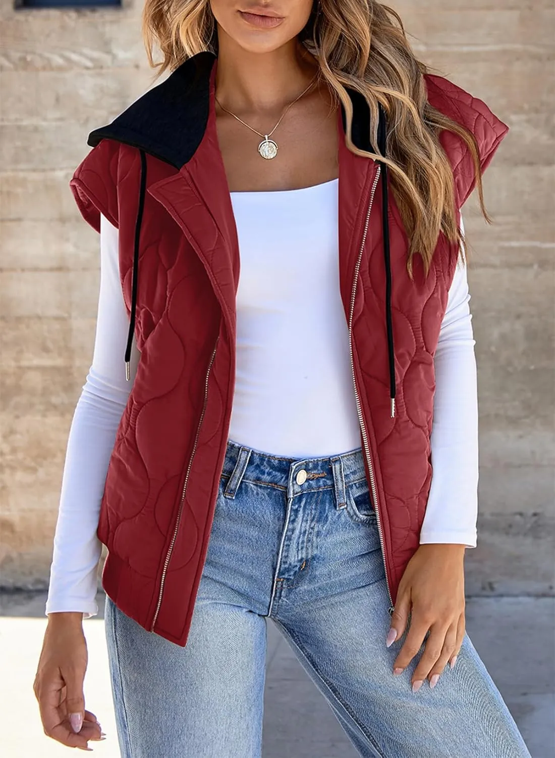 EVALESS Hooded Puffer Vest Women 2024 Zip Up Sleeveless Quilted Vests with Pockets