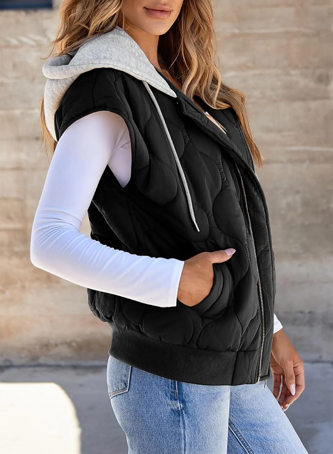 EVALESS Hooded Puffer Vest Women 2024 Zip Up Sleeveless Quilted Vests with Pockets