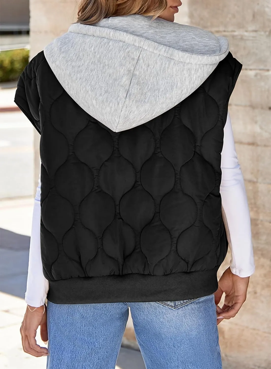 EVALESS Hooded Puffer Vest Women 2024 Zip Up Sleeveless Quilted Vests with Pockets