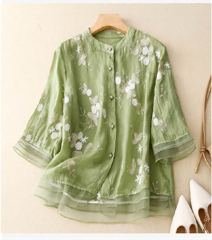 LINA® | FLORAL BLOUSE IN LIGHT FABRIC