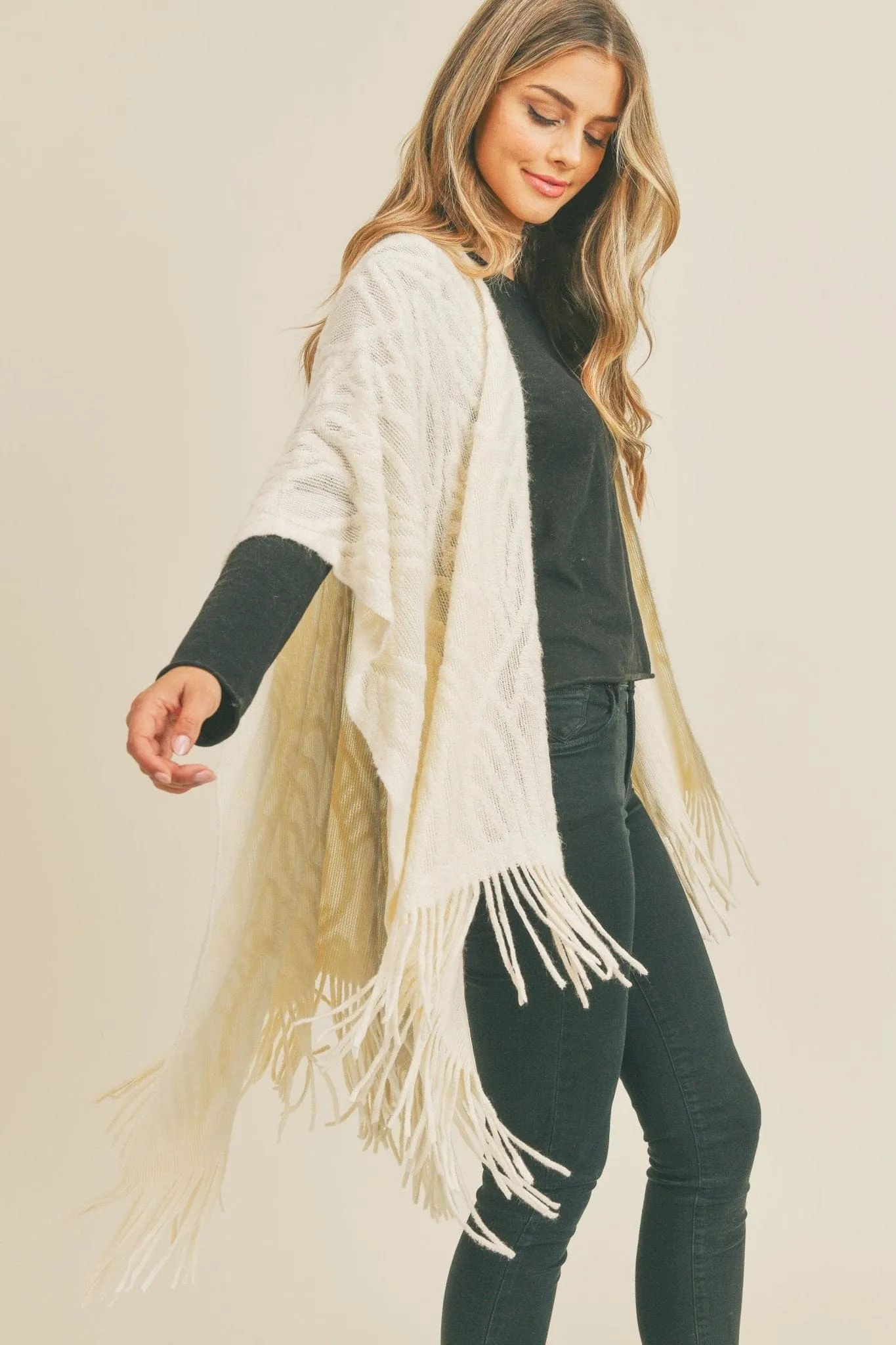 MS0270 Embossed Pattern Fringe Ruana