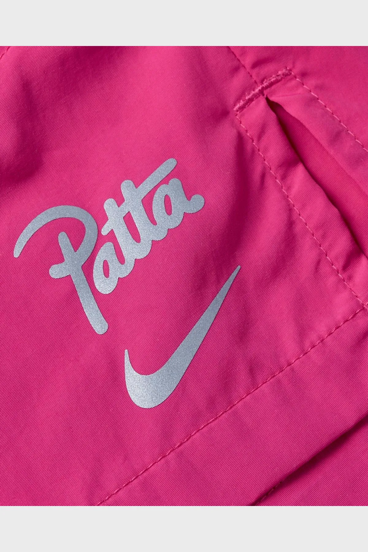 Nike - PATTA RUNNING TEAM SHORT