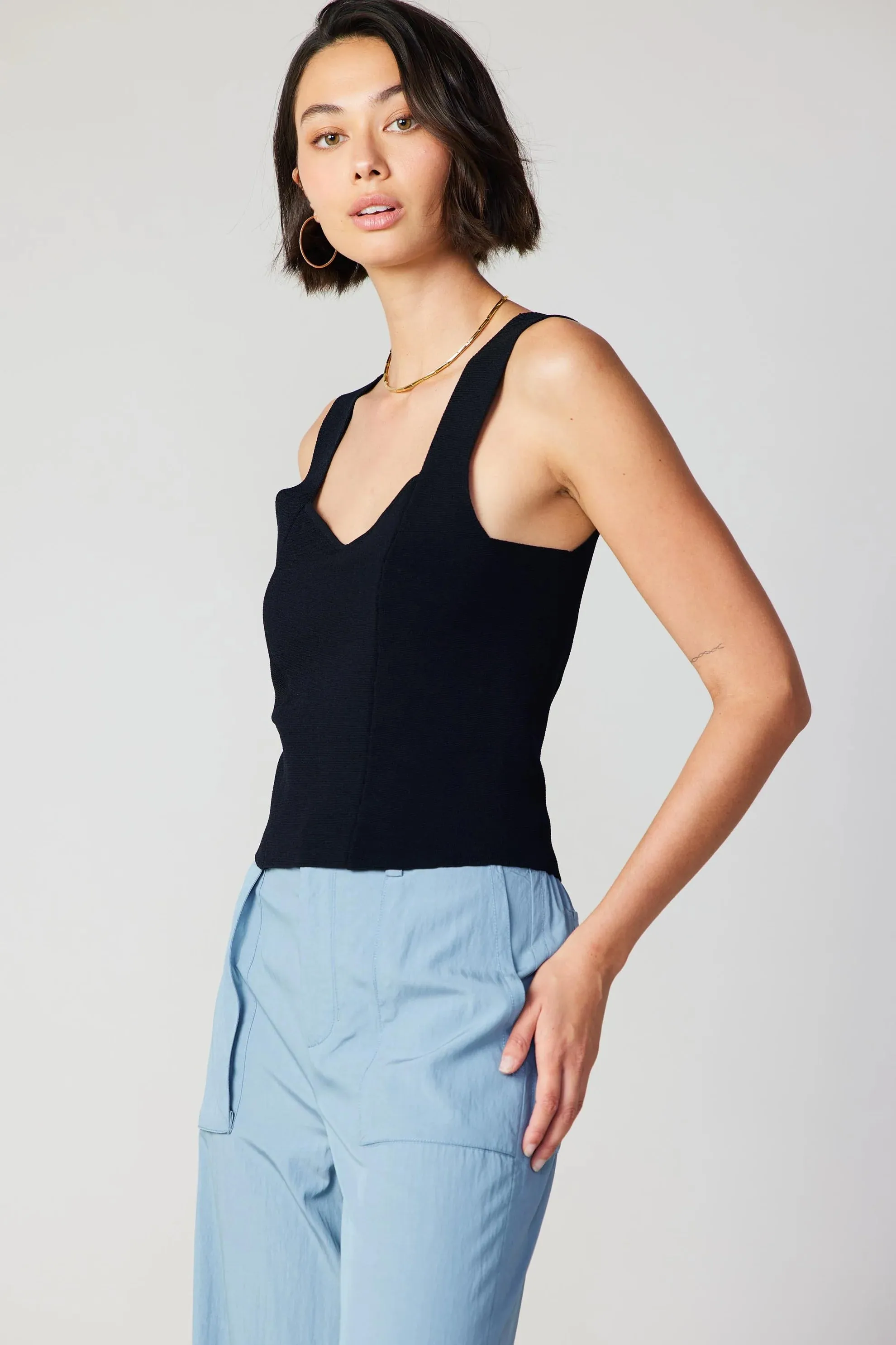 Sleeveless Sweater Tank Top
