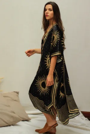 Soles Black Silk Kimono