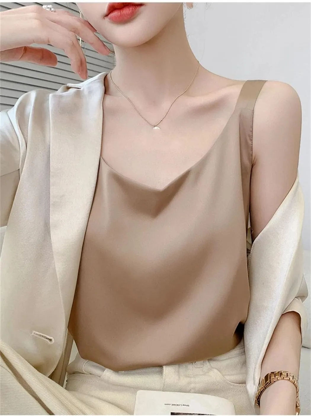 Women's Silk Camisole Summer 2025 Thin Loose V-Neck Satin Bottoming Vest Office Elegant Casual Tops